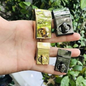 Khoá vặn CN không chừa lỗ