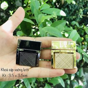 Khoá sập vuông lưới