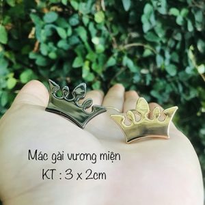 Mác gài vương miện ( 3 x 2cm)
