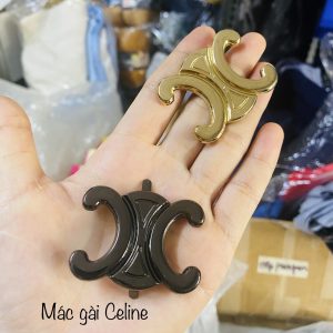 Mác gài Celine ( 4.5 x 3.5cm) - Cái