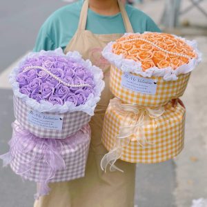Giấy kẻ caro gói hoa, gói quà siêu xinh